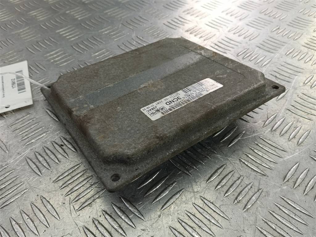 блок управления двигателем FORD Fusion 1.4 AMT (80 л.с.)Fusion  I рестайлинг (2005—2012) Хетчбэк 1360194, 14200 рублей, Москва