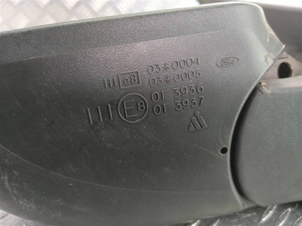 зеркало FORD Fusion 1.4 AMT (80 л.с.)Fusion  I рестайлинг (2005—2012) Хетчбэк 1567126, 5000 рублей, Москва