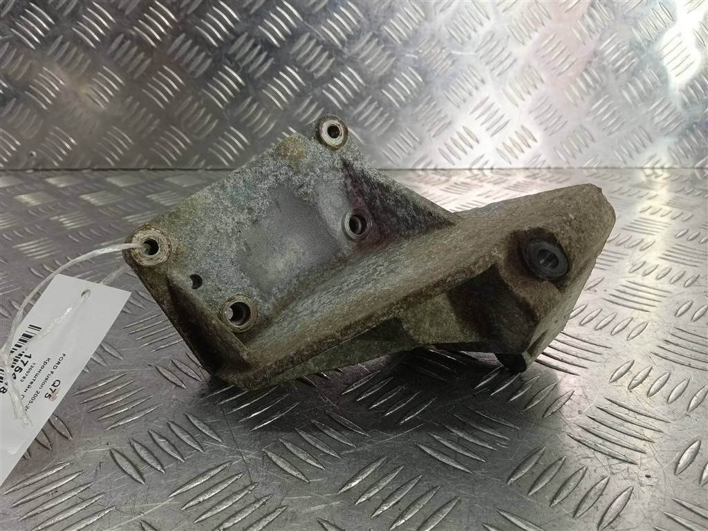 кронштейн гур FORD Fusion 1.4 AMT (80 л.с.)Fusion  I рестайлинг (2005—2012) Хетчбэк 1300783, 630 рублей, Москва