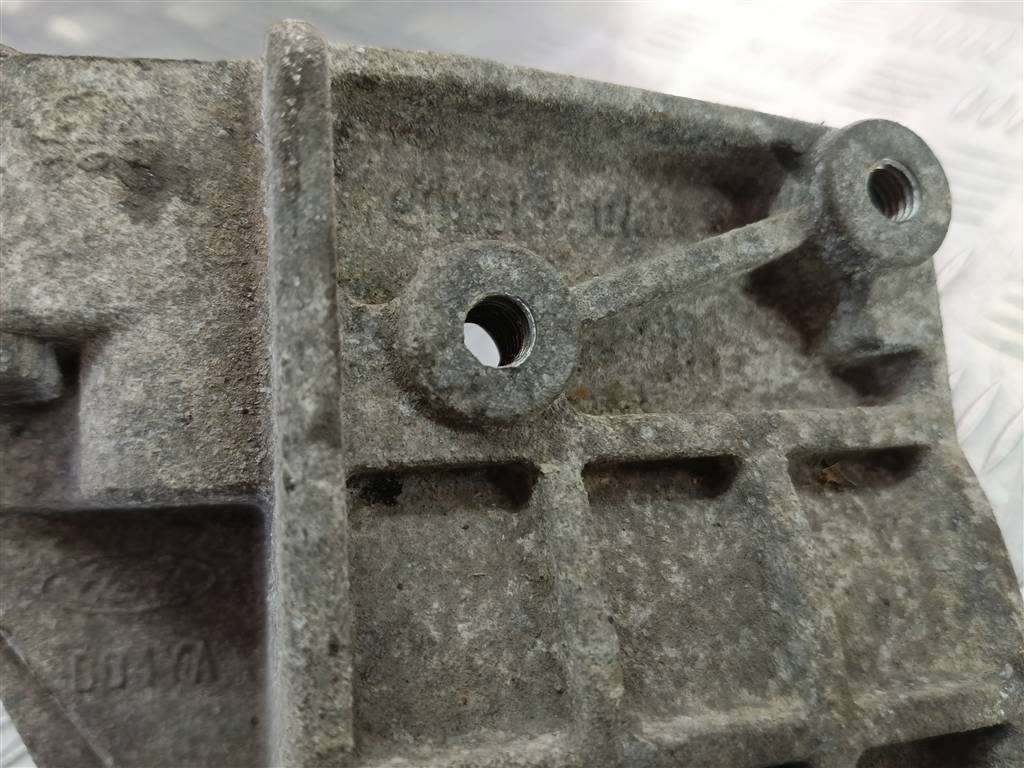 кронштейн гур FORD Fusion 1.4 AMT (80 л.с.)Fusion  I рестайлинг (2005—2012) Хетчбэк 1300783, 630 рублей, Москва