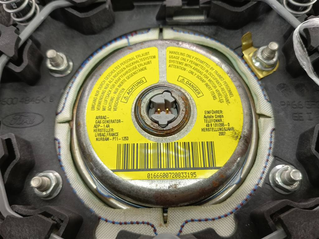 подушка безопасности водителя FORD Fusion 1.4 AMT (80 л.с.)Fusion  I рестайлинг (2005—2012) Хетчбэк 1503968, 3510 рублей, Москва