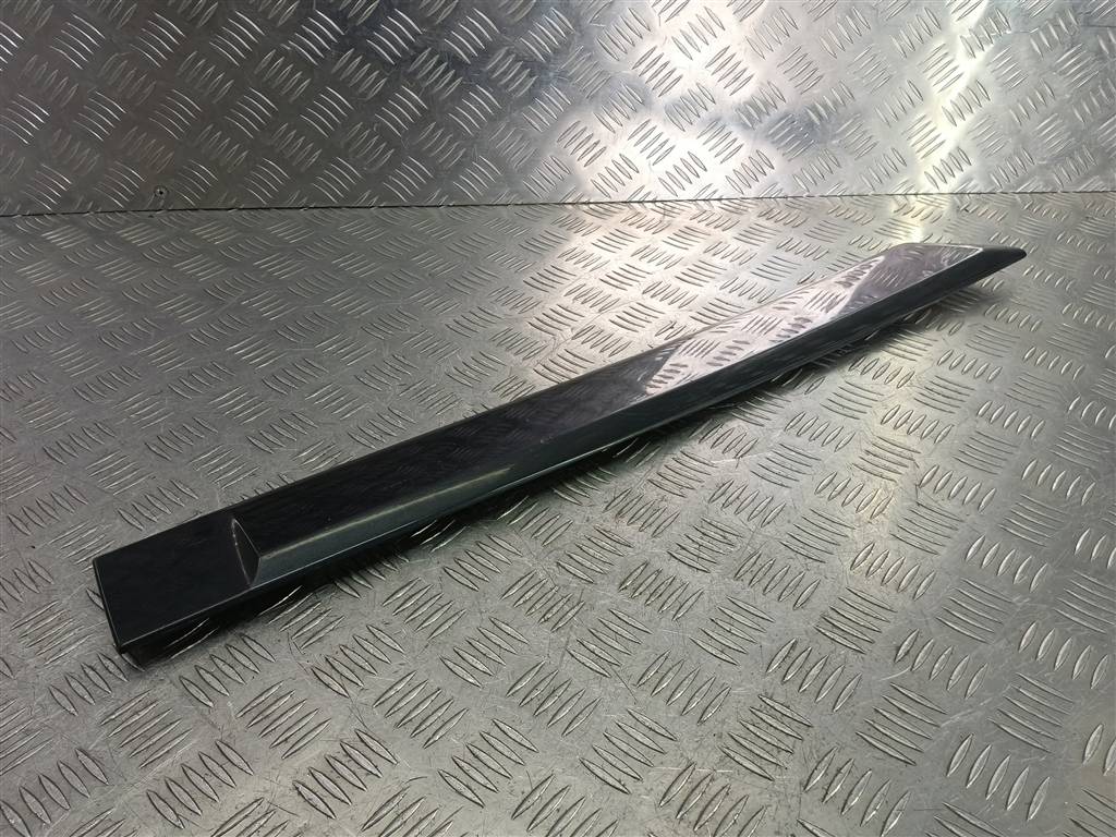 накладка двери FORD Fusion 1.4 AMT (80 л.с.)Fusion  I рестайлинг (2005—2012) Хетчбэк 1711223, 1210 рублей, Москва