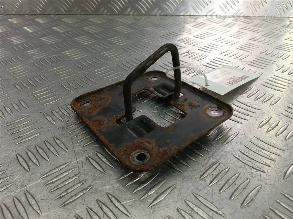 ответная часть замка FORD Fusion 1.4 AMT (80 л.с.)Fusion  I рестайлинг (2005—2012) Хетчбэк 1343612, 1550 рублей, Москва