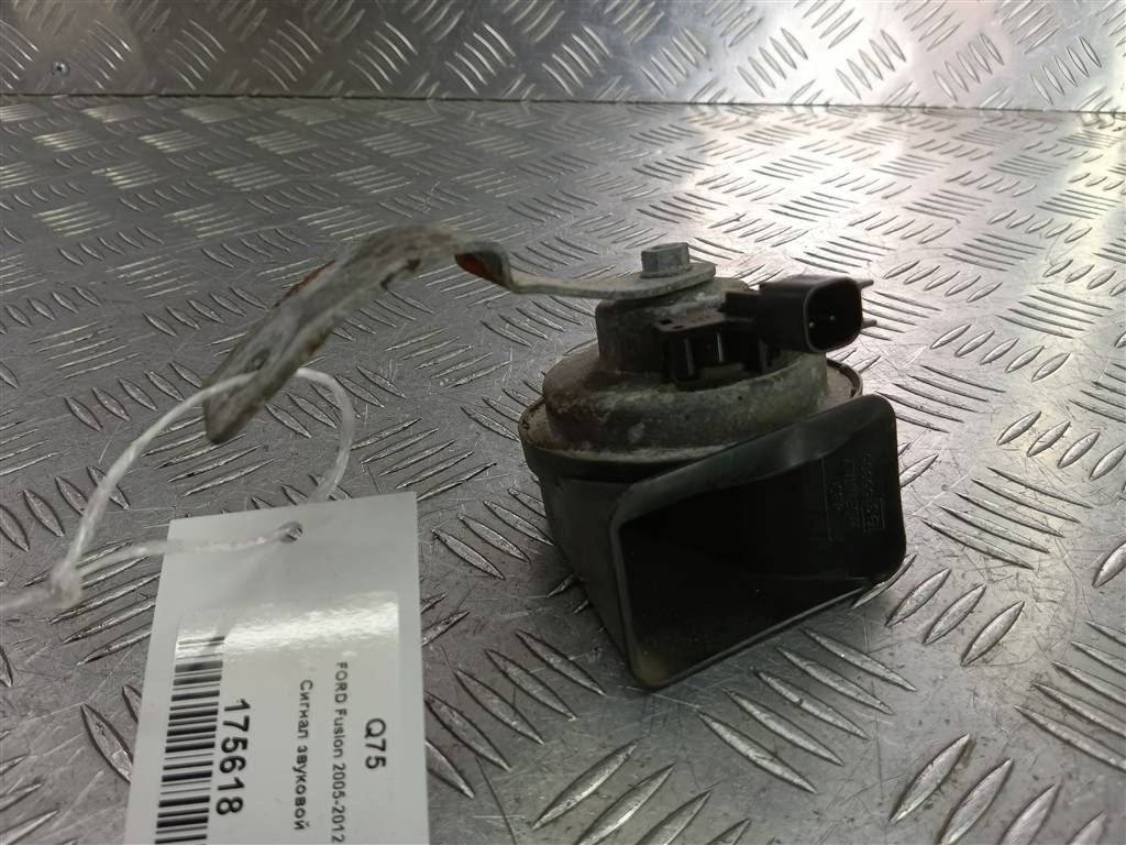 сигнал звуковой FORD Fusion 1.4 AMT (80 л.с.)Fusion  I рестайлинг (2005—2012) Хетчбэк 1346292, 980 рублей, Москва