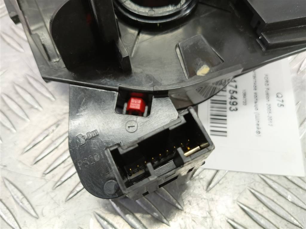 контактное кольцо (шлейф) FORD Fusion 1.4 AMT (80 л.с.)Fusion  I рестайлинг (2005—2012) Хетчбэк 1364722, 2130 рублей, Москва