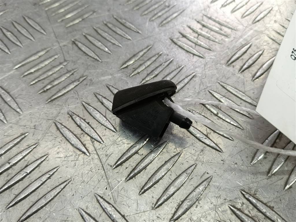 форсунка омывателя FORD Fusion 1.4 AMT (80 л.с.)Fusion  I рестайлинг (2005—2012) Хетчбэк 1442176, 630 рублей, Москва