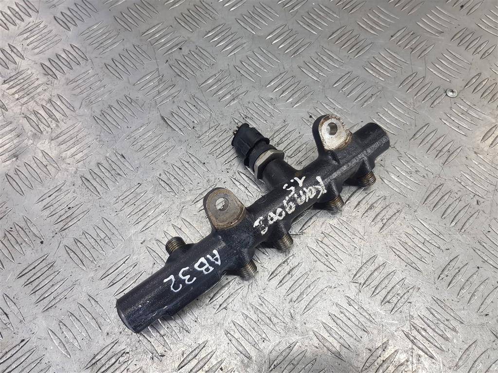 рампа топливная Renault Kangoo  175215346R, 3390 рублей, Москва