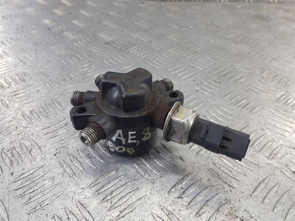 рампа топливная Renault Kangoo  8200057345, 1090 рублей, Москва