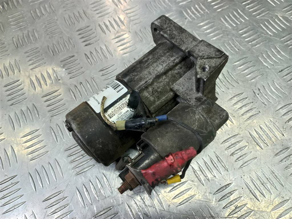 стартер Renault Kangoo  8200426577, 6150 рублей, Москва