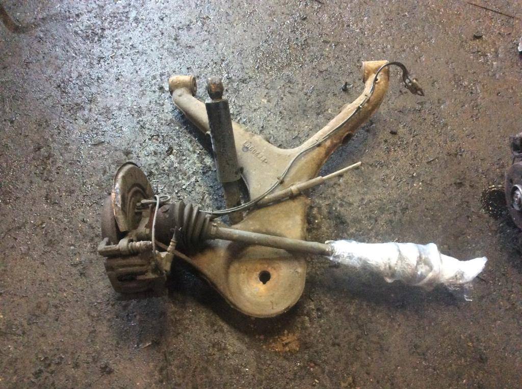 суппорт MERCEDES-BENZ Vito  A6394200283, 2010 рублей, Москва