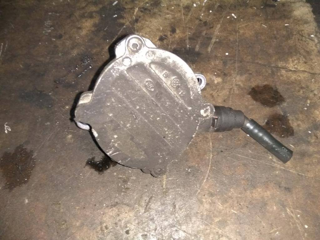 насос вакуумный MERCEDES-BENZ Vito  A6462300165, 630 рублей, Москва