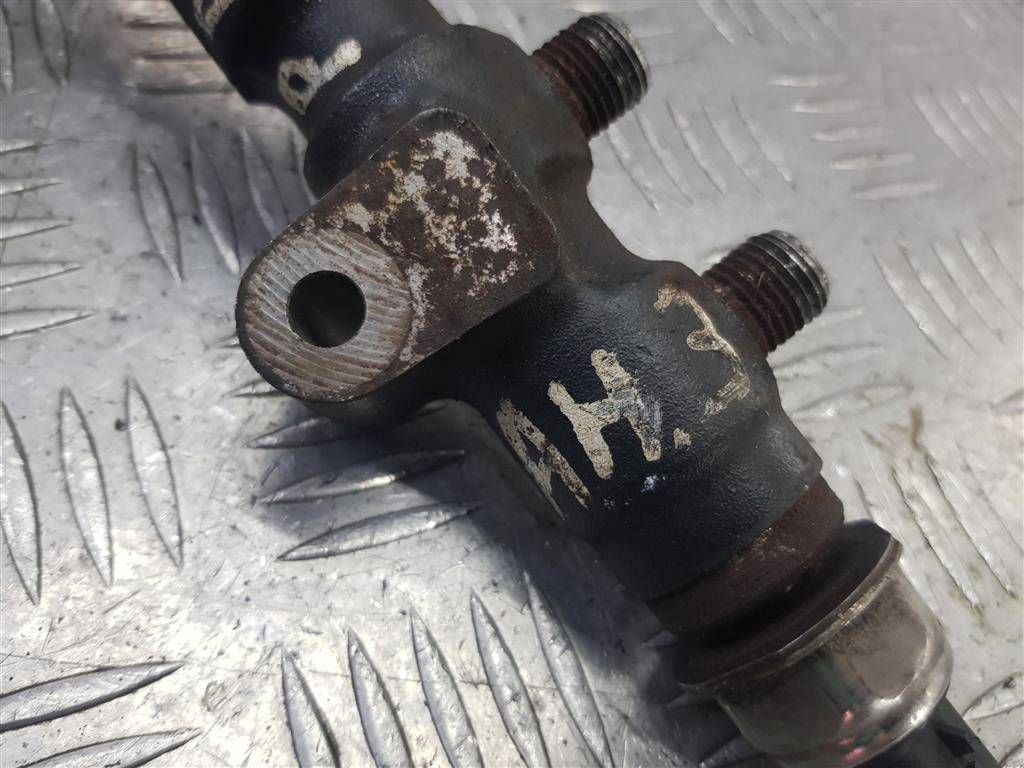 рампа топливная Peugeot Partner  1570G2, 980 рублей, Москва