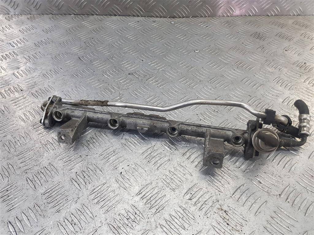 рампа топливная FORD Tourneo Connect  1711076, 630 рублей, Москва