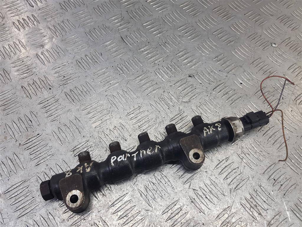 рампа топливная Citroen Berlingo  1570G2, 980 рублей, Москва