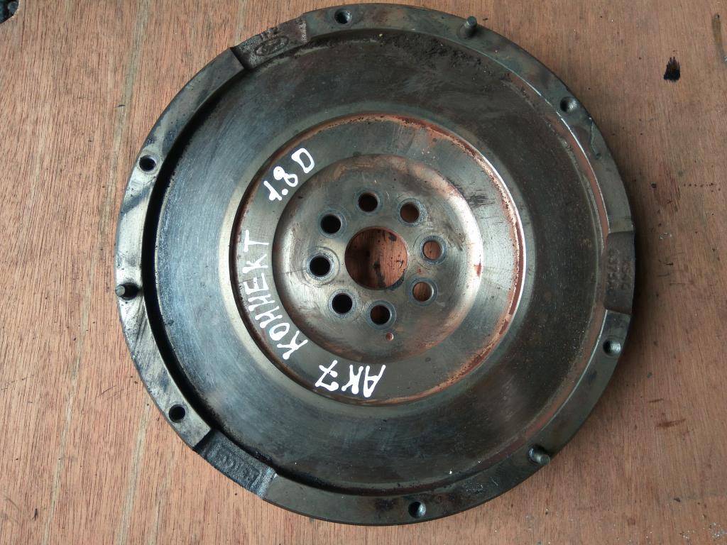 маховик FORD Tourneo Connect  1102698, 1090 рублей, Москва