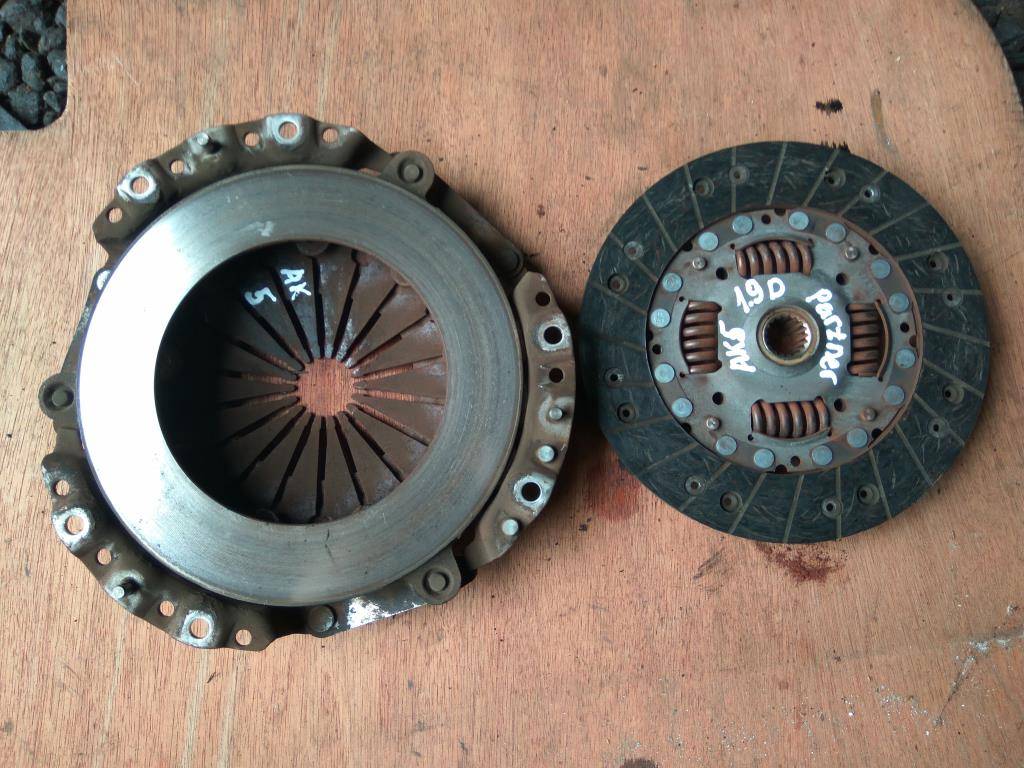 сцепление Peugeot Partner  2052E6, 1550 рублей, Москва