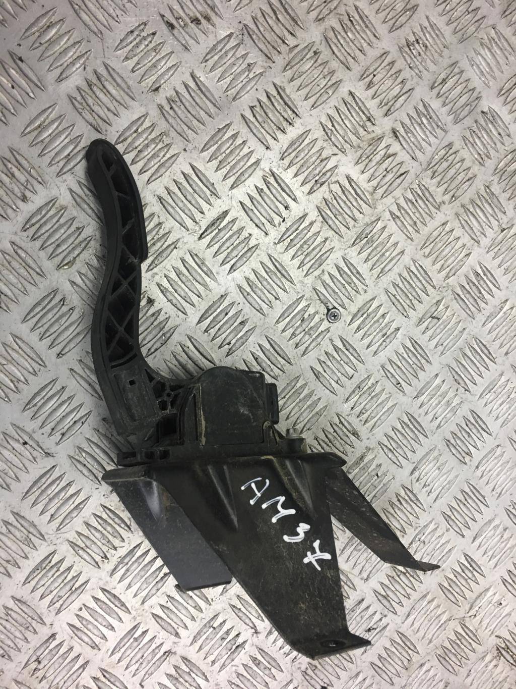 педаль газа Volkswagen Crafter  A9063000404, 1320 рублей, Москва