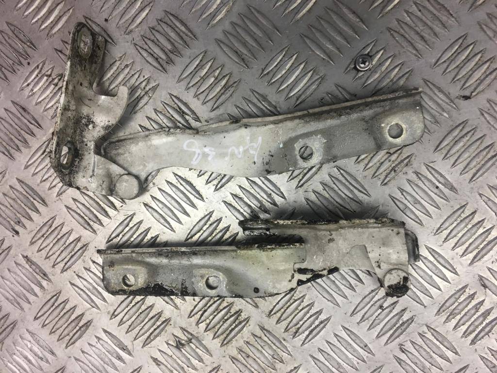 петля капота Fiat Doblo  46782384, 520 рублей, Москва