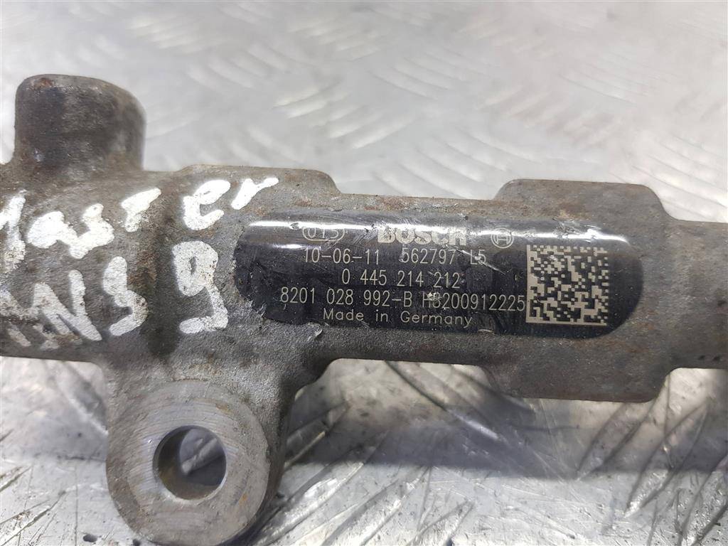 рампа топливная Renault Master  175215697R, 2470 рублей, Москва