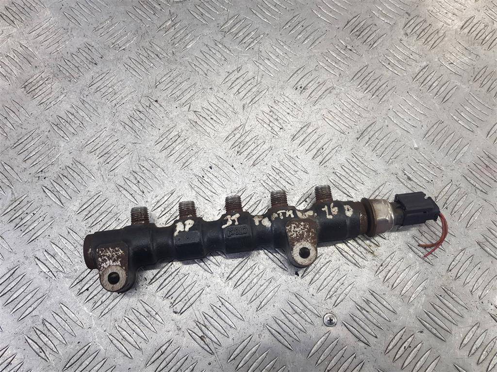 рампа топливная Peugeot Partner  1570G2, 980 рублей, Москва