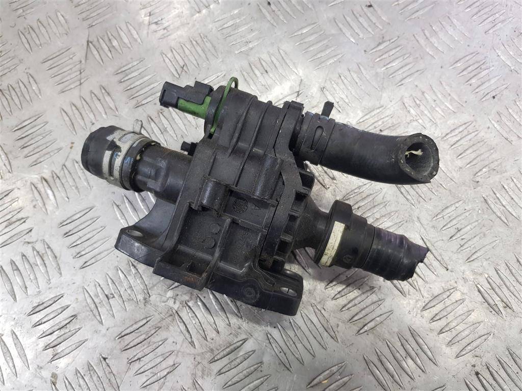 корпус термостата Peugeot Partner  1336AF, 980 рублей, Москва