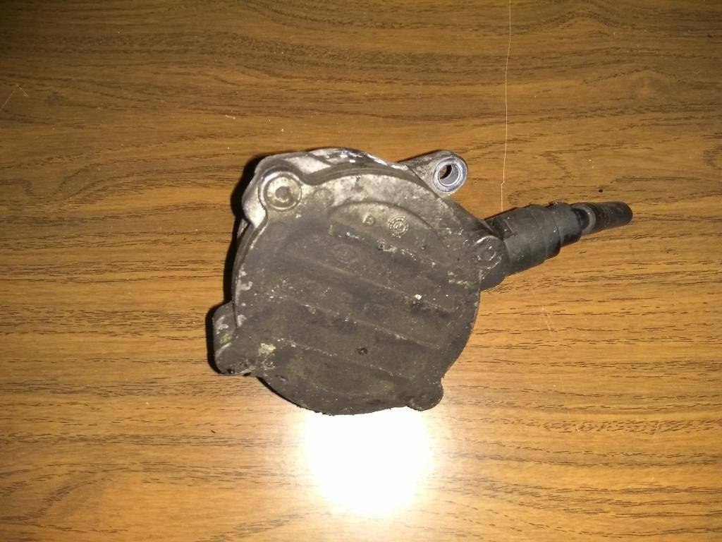 насос вакуумный MERCEDES-BENZ Vito  A6462300165, 630 рублей, Москва