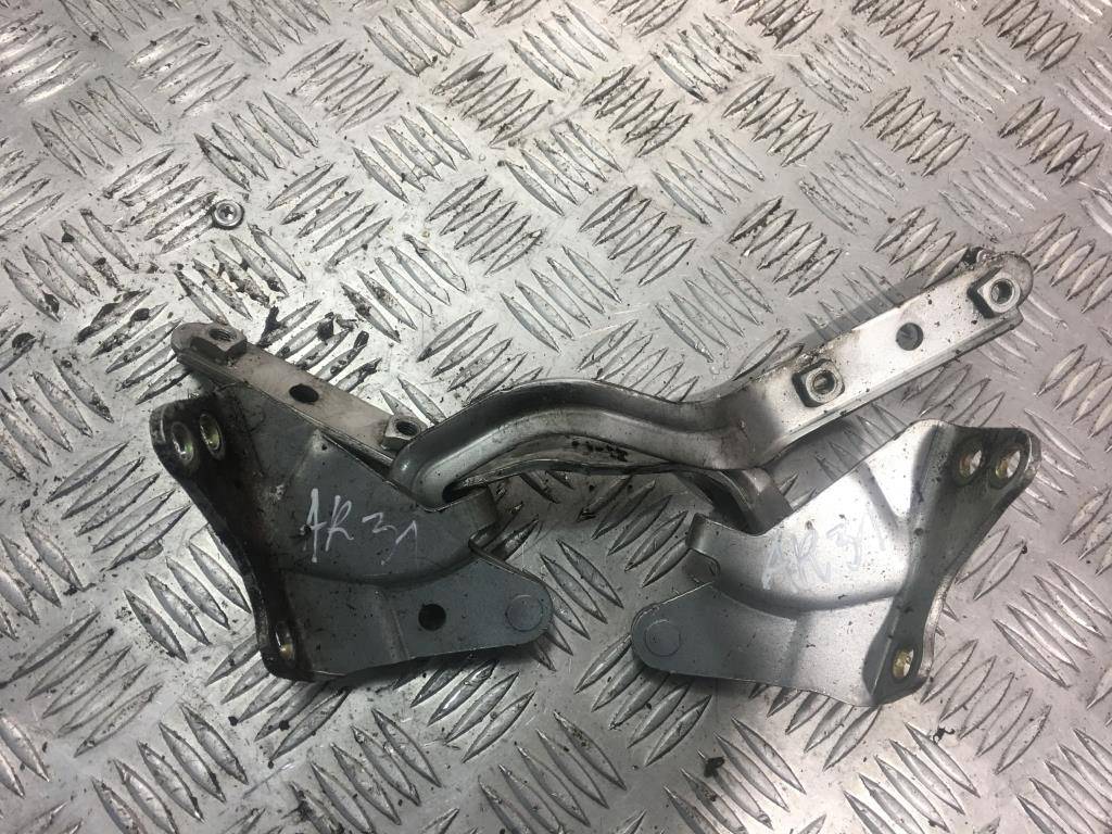 петля капота MERCEDES-BENZ Vito  A6397500351, 750 рублей, Москва