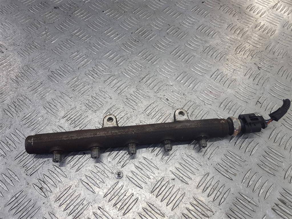 рампа топливная FORD Transit  1717578, 2470 рублей, Москва