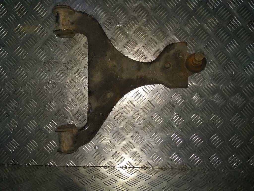 рычаг MERCEDES-BENZ Vito  A6393300510, 1320 рублей, Москва