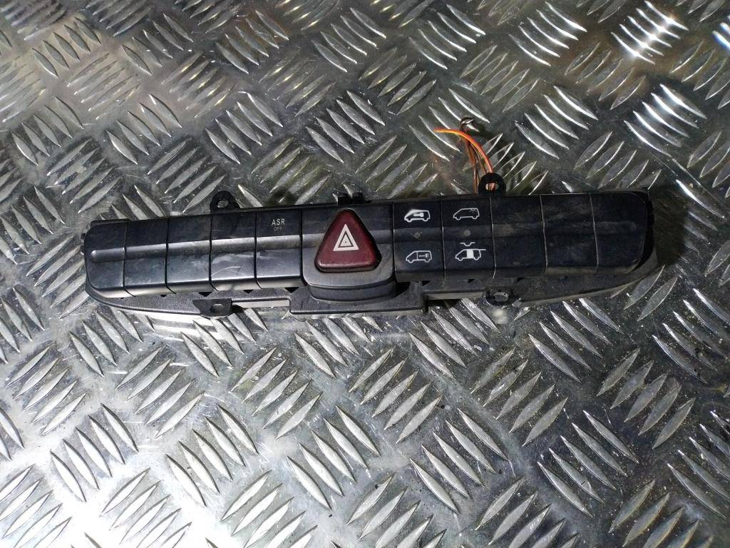 блок кнопок MERCEDES-BENZ Vito  A6395454407, 1090 рублей, Москва