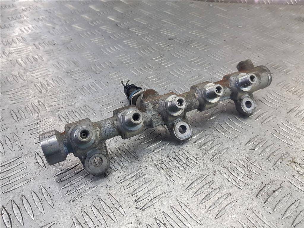 рампа топливная Renault Master  175215697R, 2470 рублей, Москва