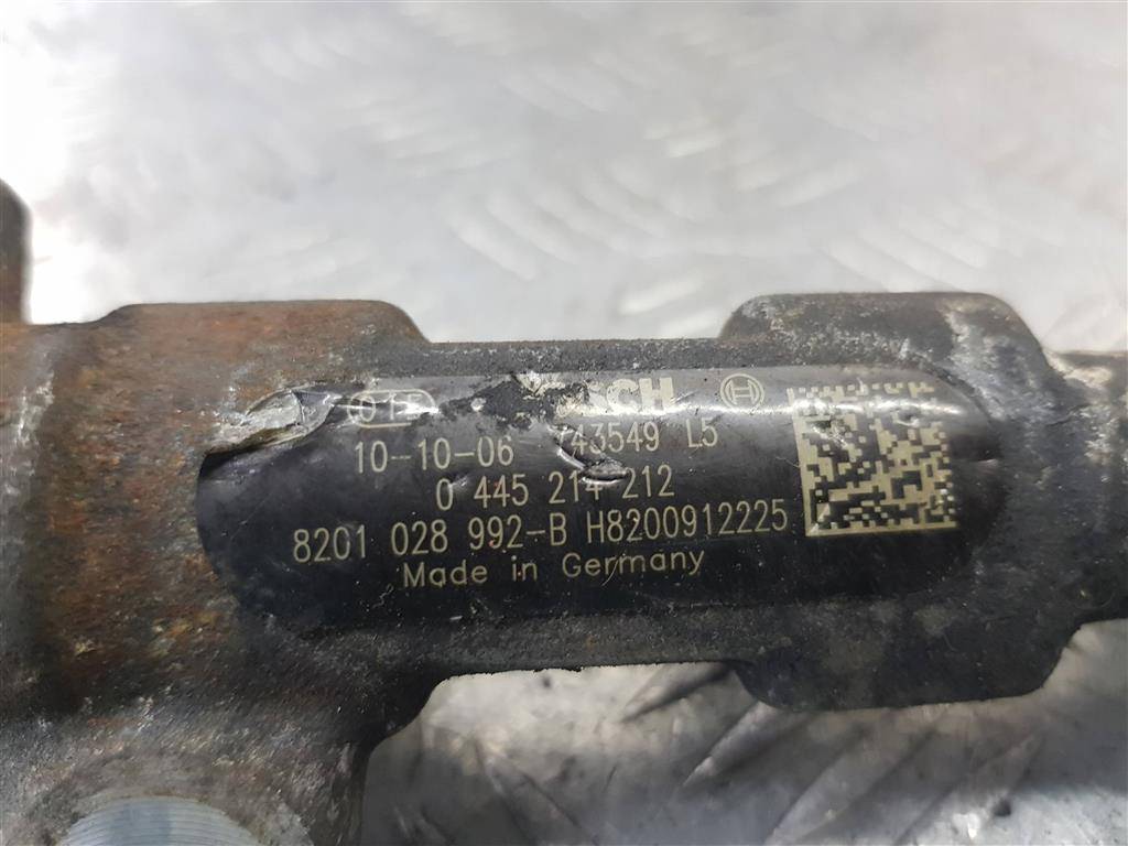 рампа топливная Renault Master  175215697R, 2470 рублей, Москва