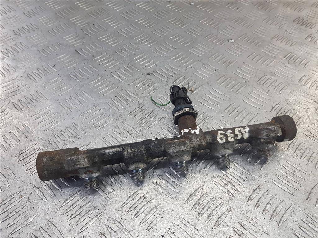 рампа топливная Renault Master  175215697R, 2470 рублей, Москва