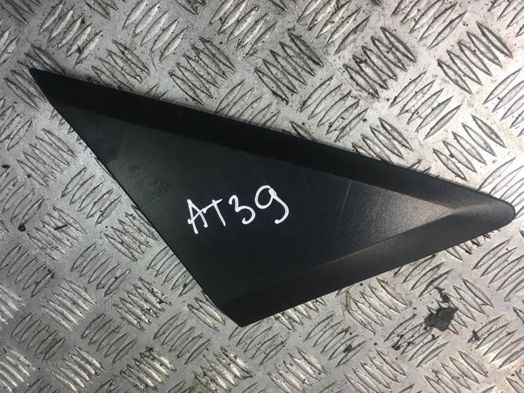 накладка крыла переднего MERCEDES-BENZ Sprinter  A9068110107, 1090 рублей, Москва