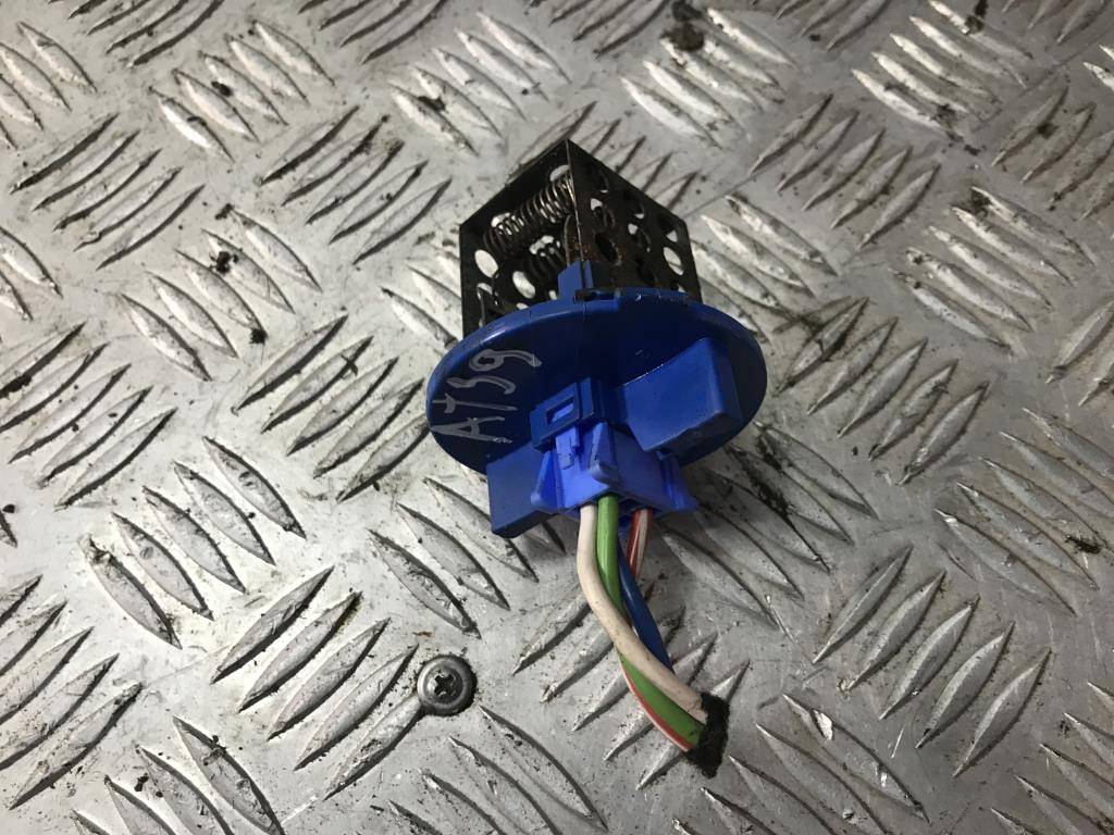 резистор отопителя (ежик) MERCEDES-BENZ Sprinter  A0008700089, 860 рублей, Москва