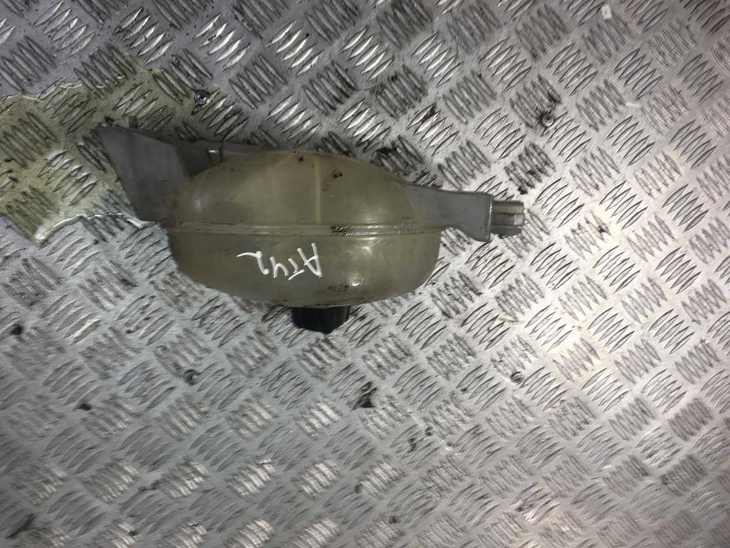 бачок расширительный Renault Master  217100015R, 750 рублей, Москва