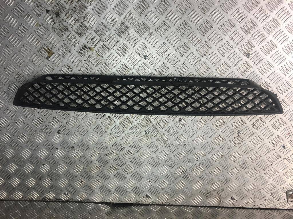 решетка бампера MERCEDES-BENZ Sprinter  A9068850053, 1090 рублей, Москва