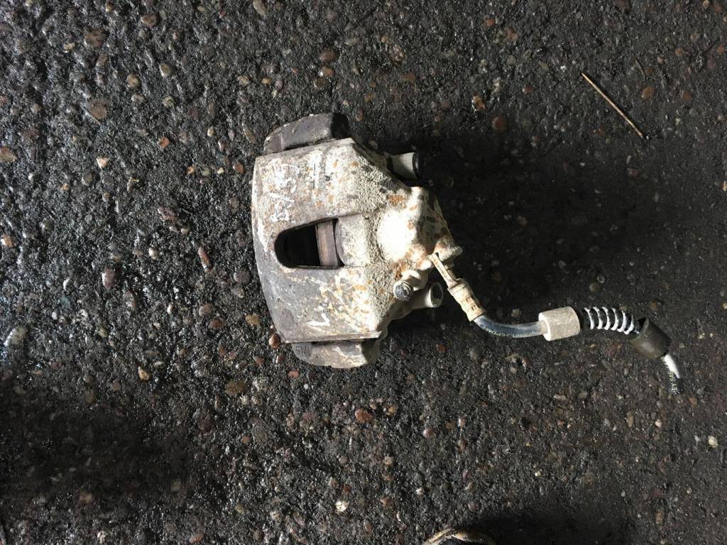 суппорт FORD Tourneo Connect  5039057, 1090 рублей, Москва