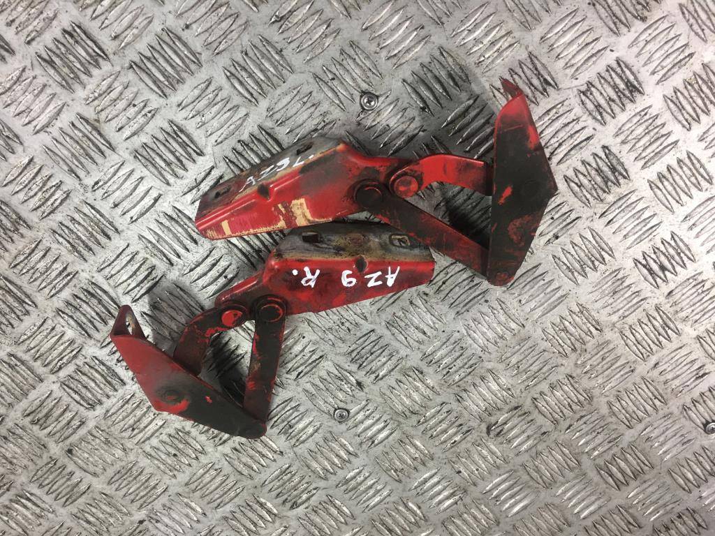 петля капота Iveco Daily  504058771, 630 рублей, Москва