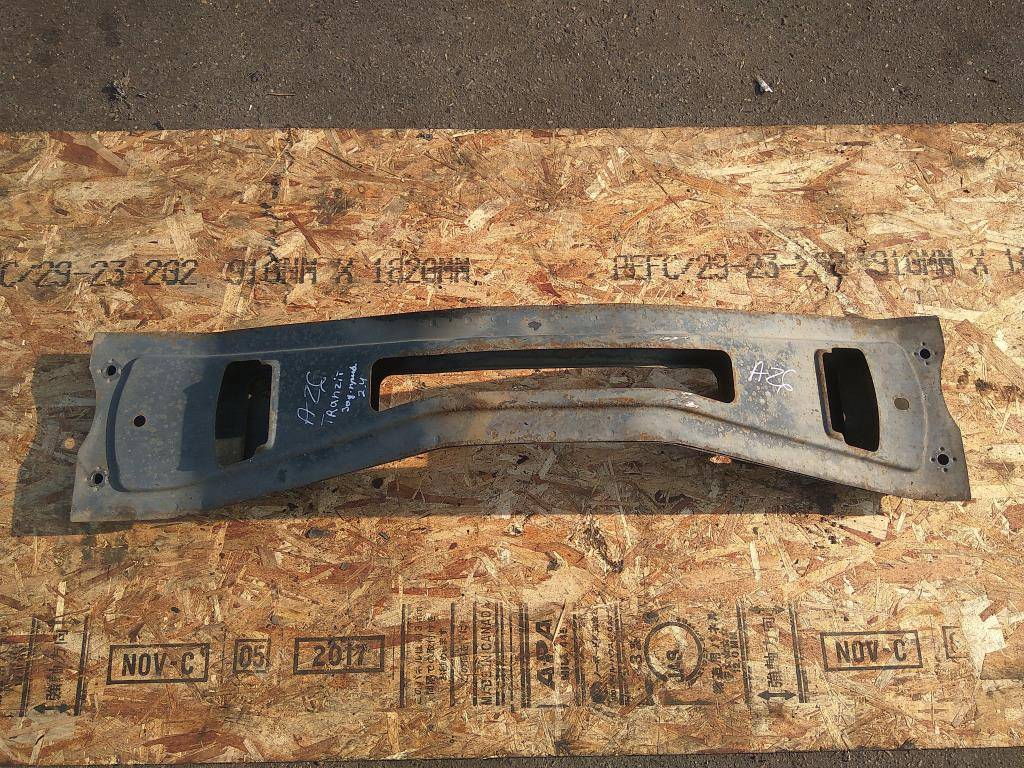 балка подмоторная (поперечная) FORD Transit  1931350, 3390 рублей, Москва