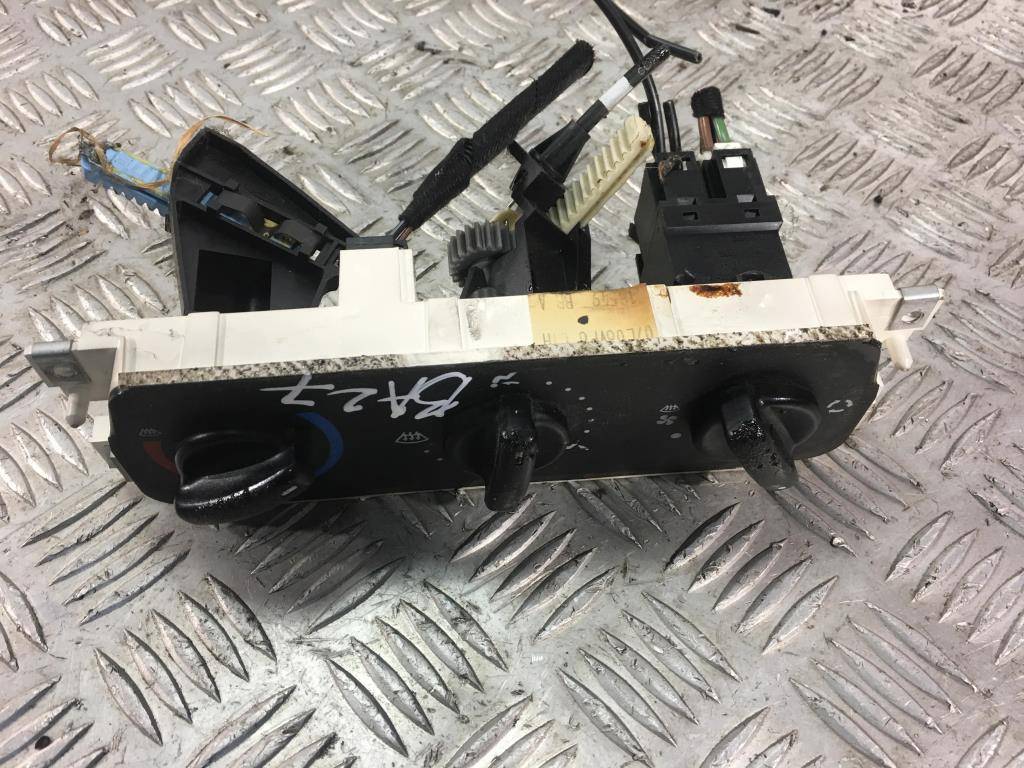 блок управления печкой FORD Transit  1388078, 980 рублей, Москва