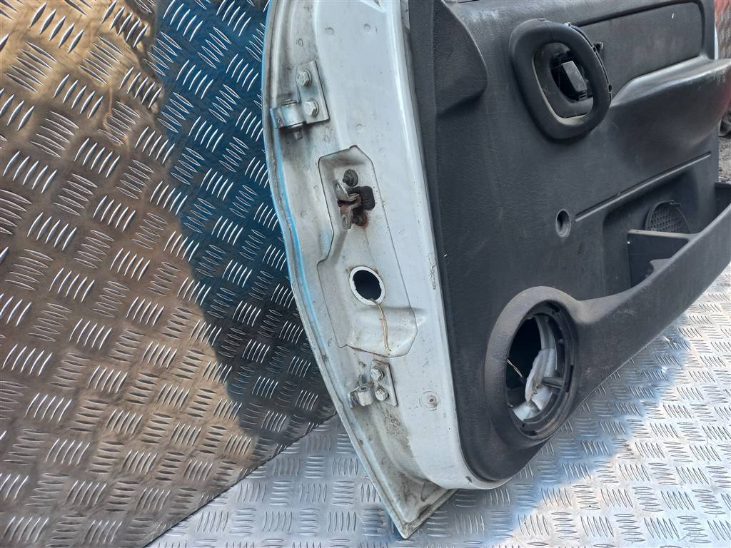 дверь Citroen Berlingo  9004W2, 3390 рублей, Москва