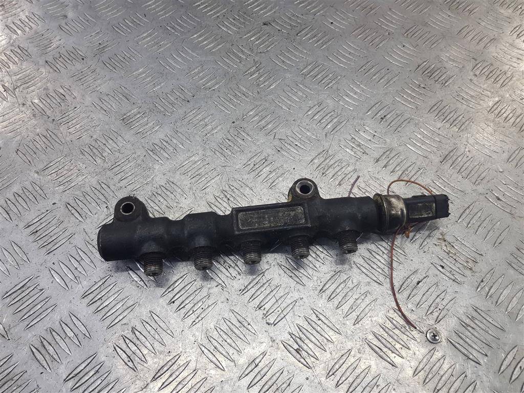 рампа топливная Citroen Berlingo  1570G2, 980 рублей, Москва