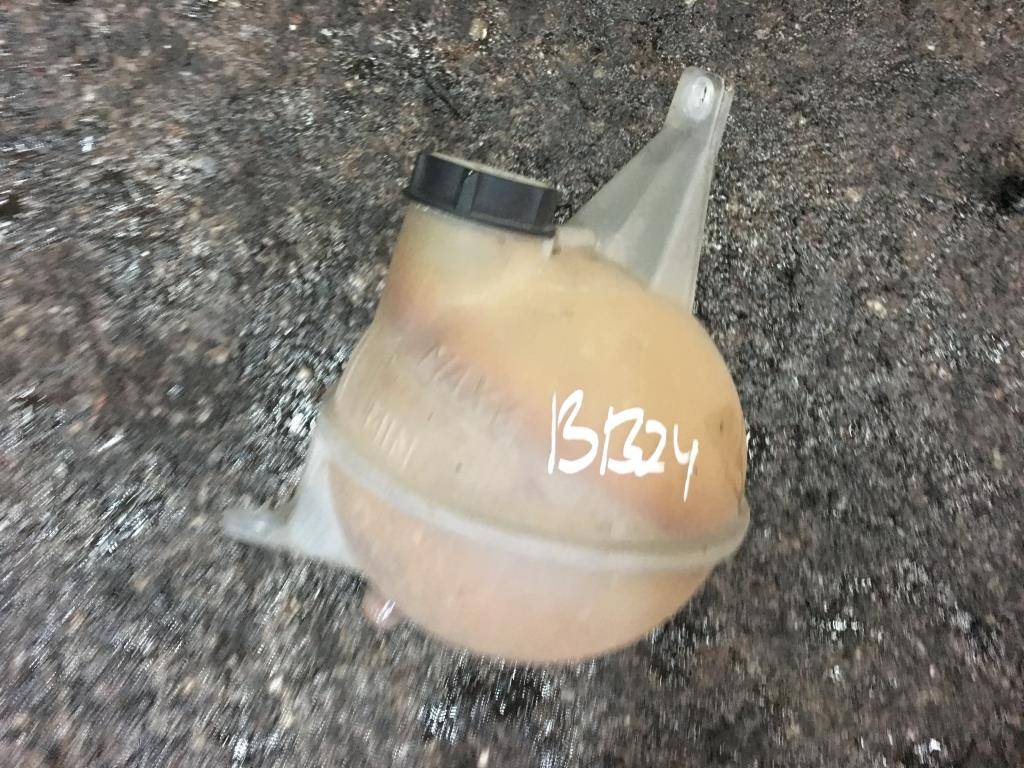 бачок расширительный FORD Transit  1383314, 980 рублей, Москва