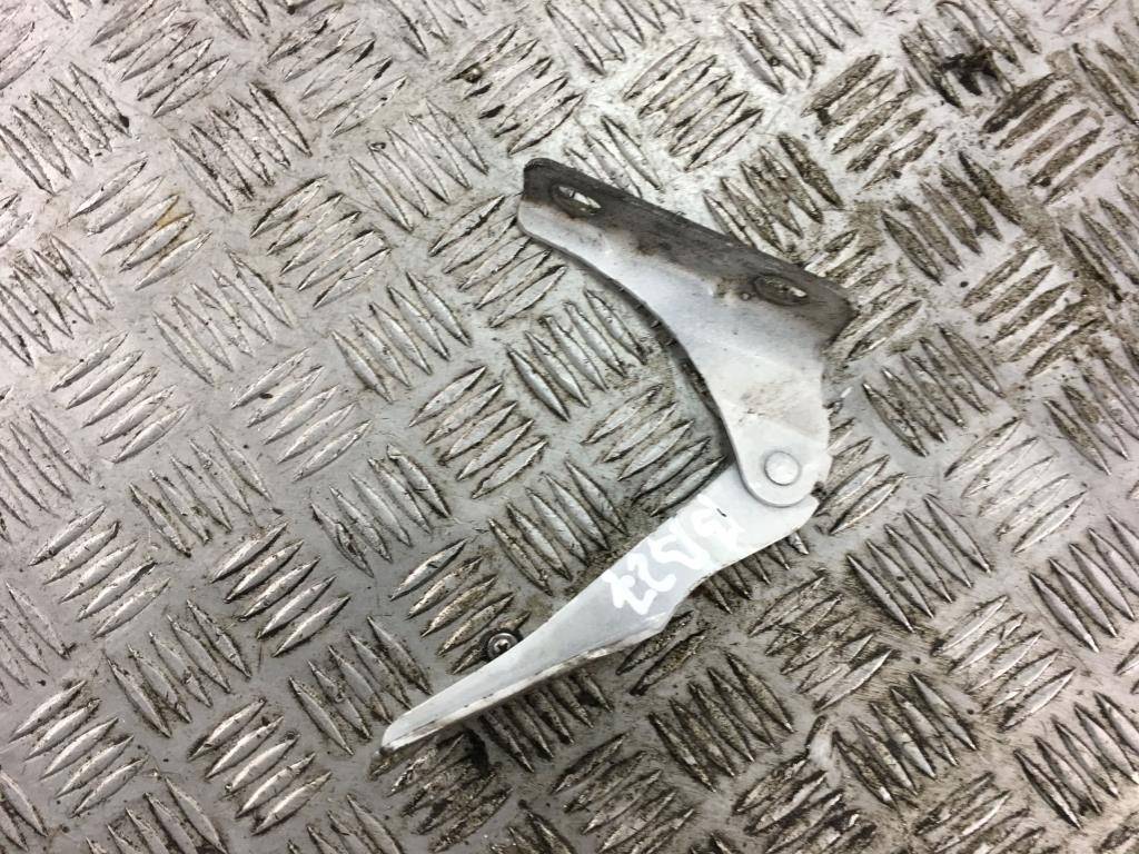 петля капота FORD Transit  1405814, 750 рублей, Москва