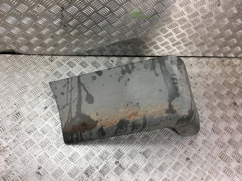 клык заднего бампера FORD Transit  1745835, 1320 рублей, Москва