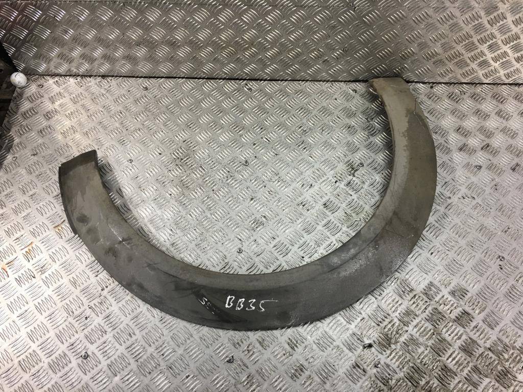 накладка крыла заднего FORD Tourneo Connect  1440797, 1090 рублей, Москва