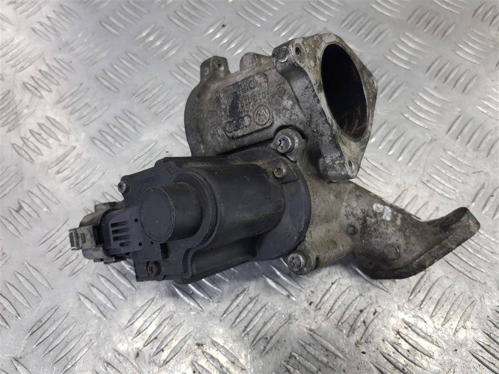 клапан егр (eg) Volkswagen Caddy  03G131501D, 750 рублей, Москва