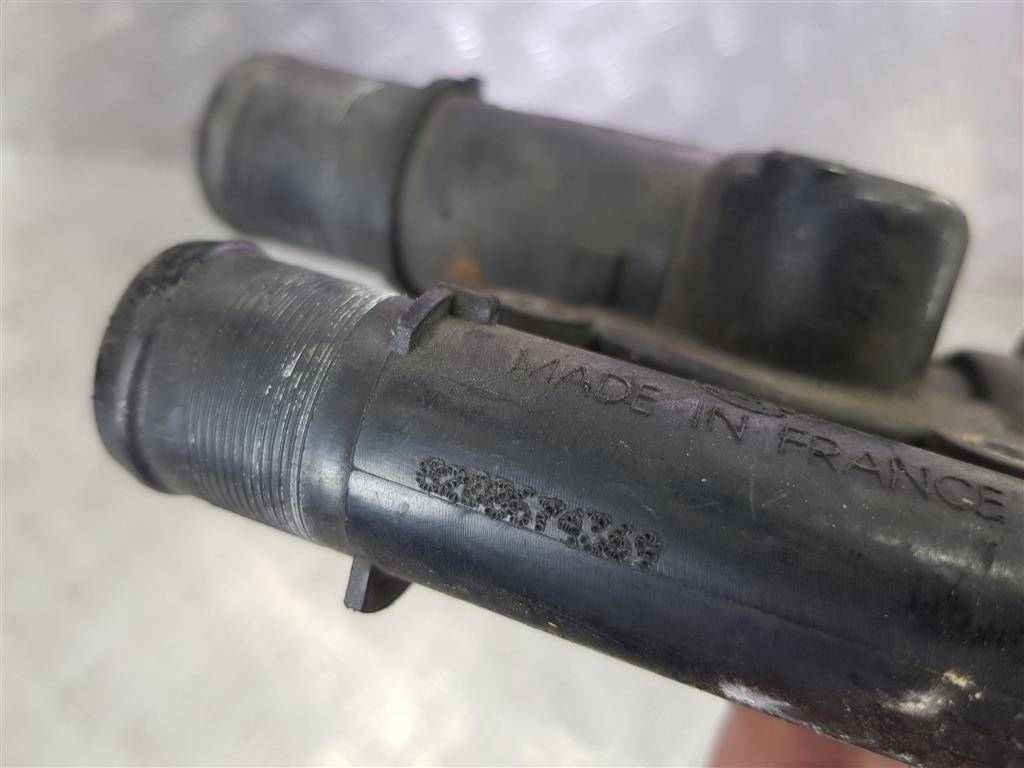 корпус термостата Renault Trafic  8200674369, 1090 рублей, Москва