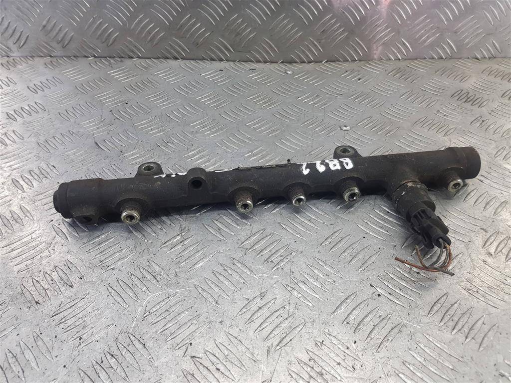 рампа топливная Renault Trafic  8200600206, 1550 рублей, Москва